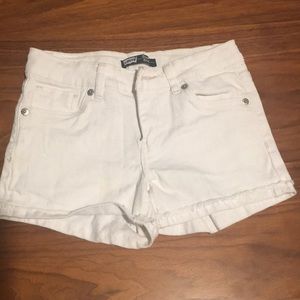 Levi’s shorty shorts size 10.Great condition.